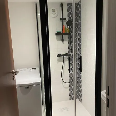 On Place Des Marquises, 公寓 *