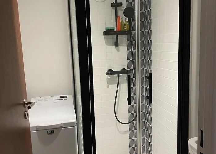 On Place Des Marquises, 公寓 *