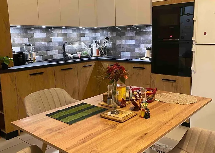 On Place Des Marquises, Appartamento